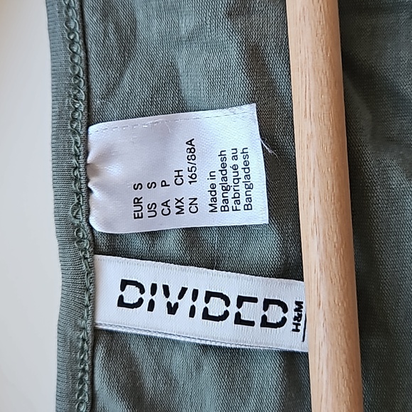 Women's Army Green Cotton T-Shirt - H&M - Picture 2 of 3